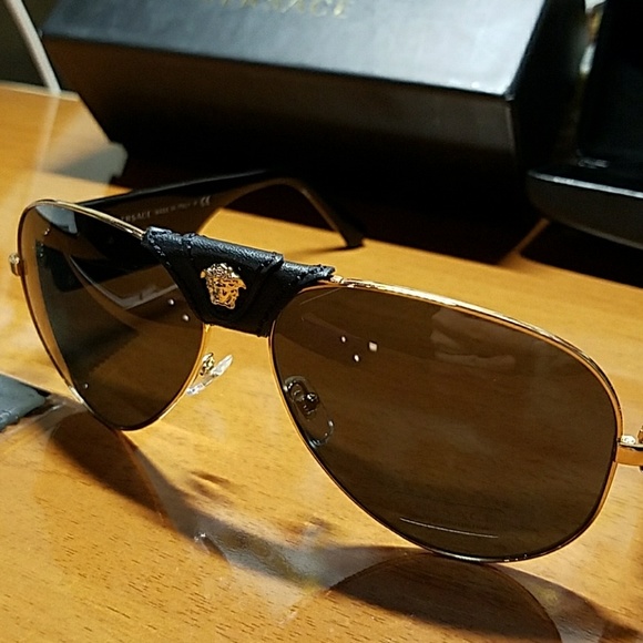 NWT Authentic Versace Gold Pilot Aviators - Picture 7 of 8